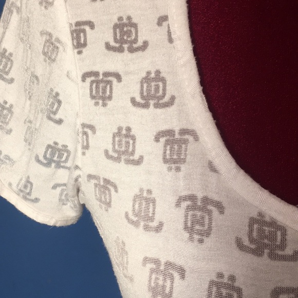 JLo white T-shirt - Picture 2 of 5